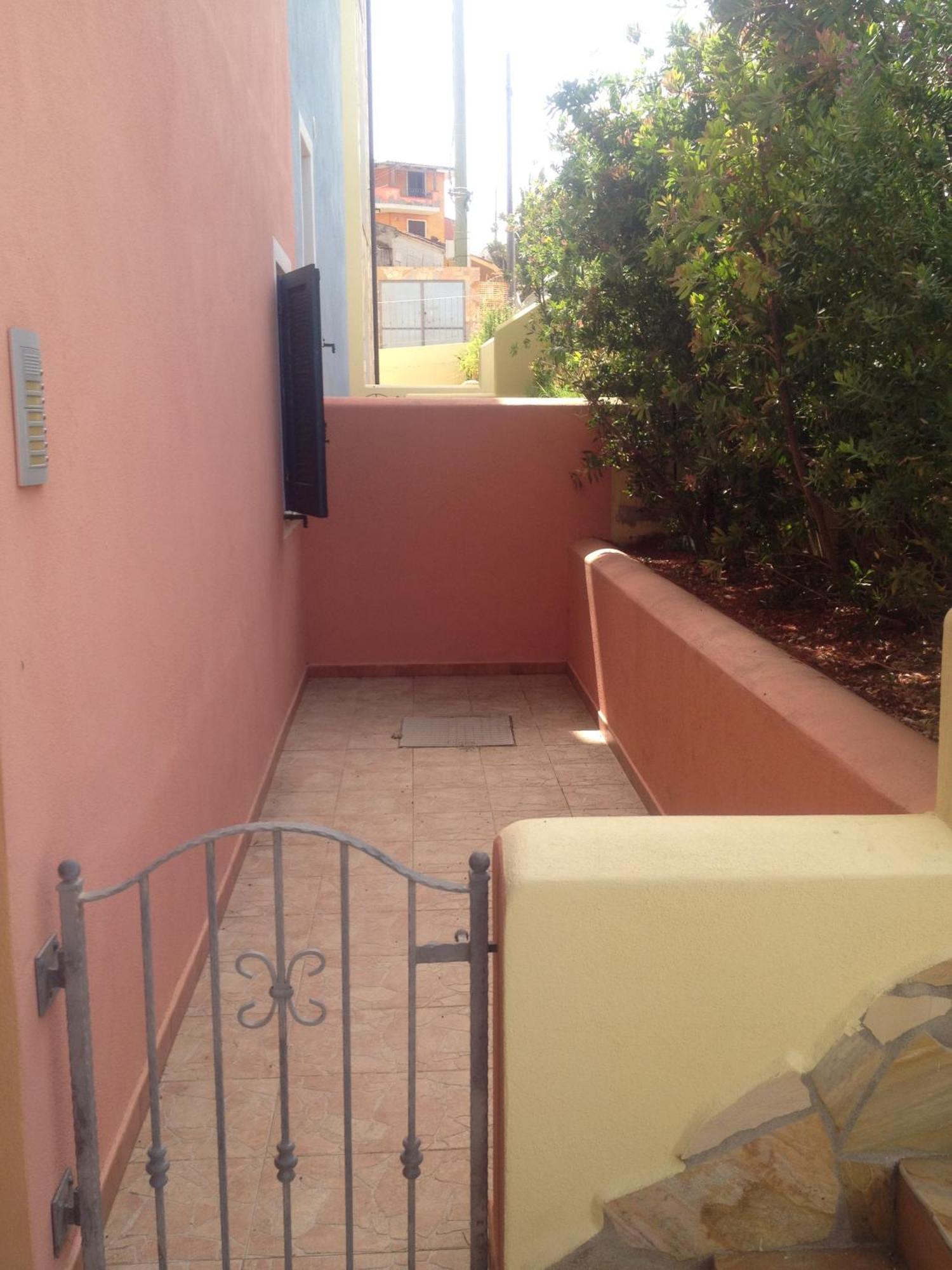 Appartamento Con Piscina Valledoria  Exterior foto